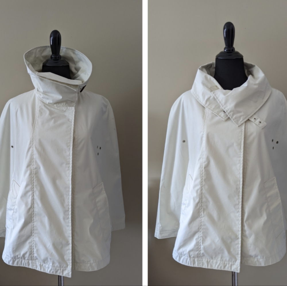 NEW Burberry London White Cape Rain Poncho Jacket Coat Size M $1025